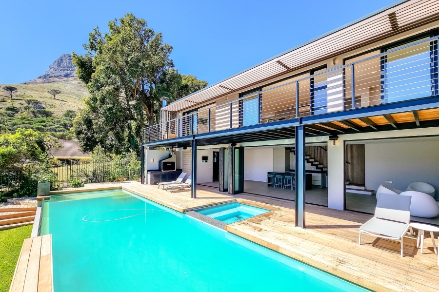 6 Bedroom Property for Sale in Camps Bay Western Cape